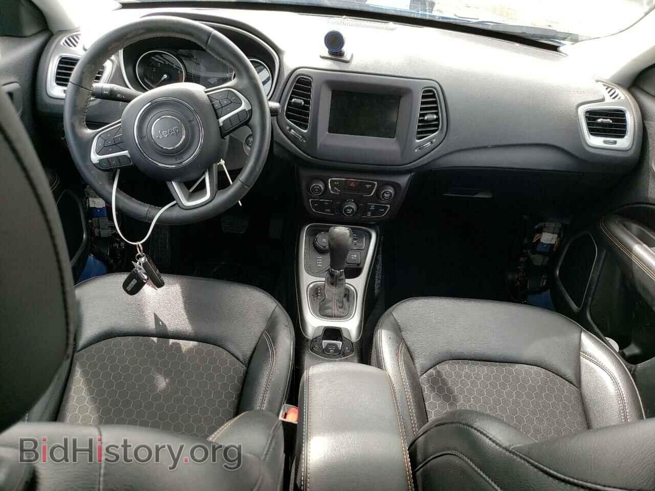 2019 JEEP COMPASS - VIN: 3C4NJDBB0KT602167 - Фото 8