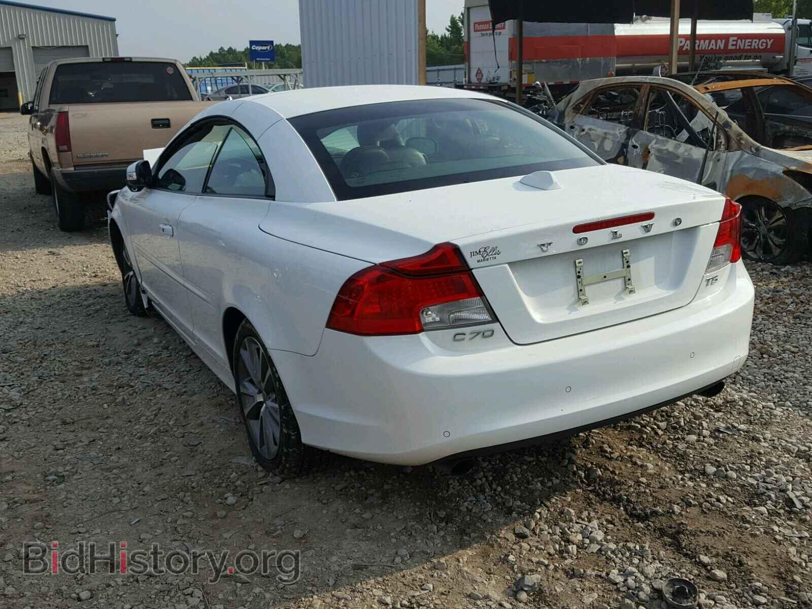2013 VOLVO C70 - VIN: YV1672MC9DJ142041 - Фото 3