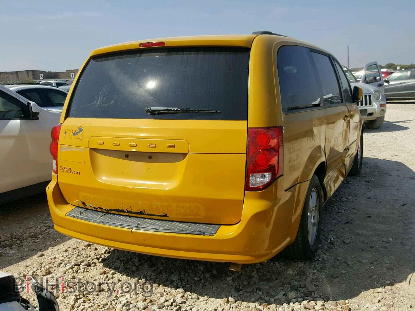 2012 DODGE CARAVAN - VIN: 2C4RDGCGXCR329232 - Фото 4
