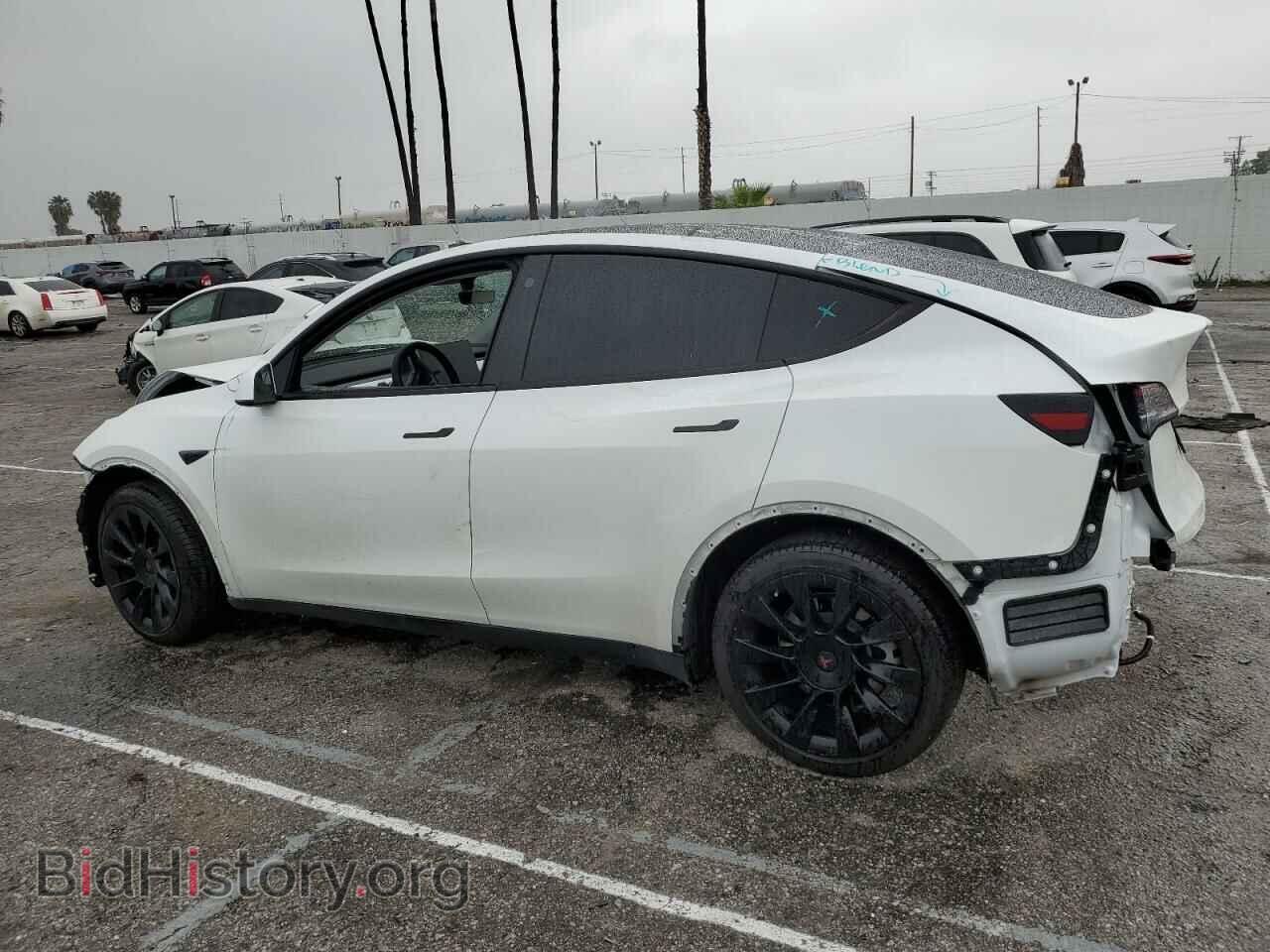 2021 TESLA MODEL Y - VIN: 5YJYGDEEXMF228458 - Фото 2