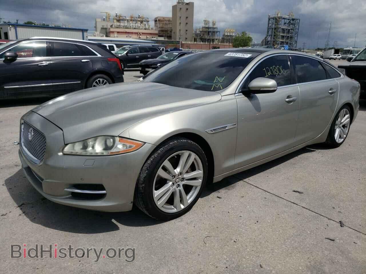 2011 JAGUAR XJ - VIN: SAJWA2GB5BLV06579 - Фото 2