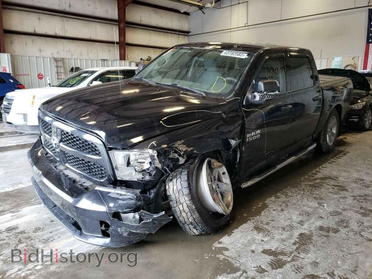 2017 RAM 1500 - VIN: 3C6RR7KT2HG595378 - Фото 2