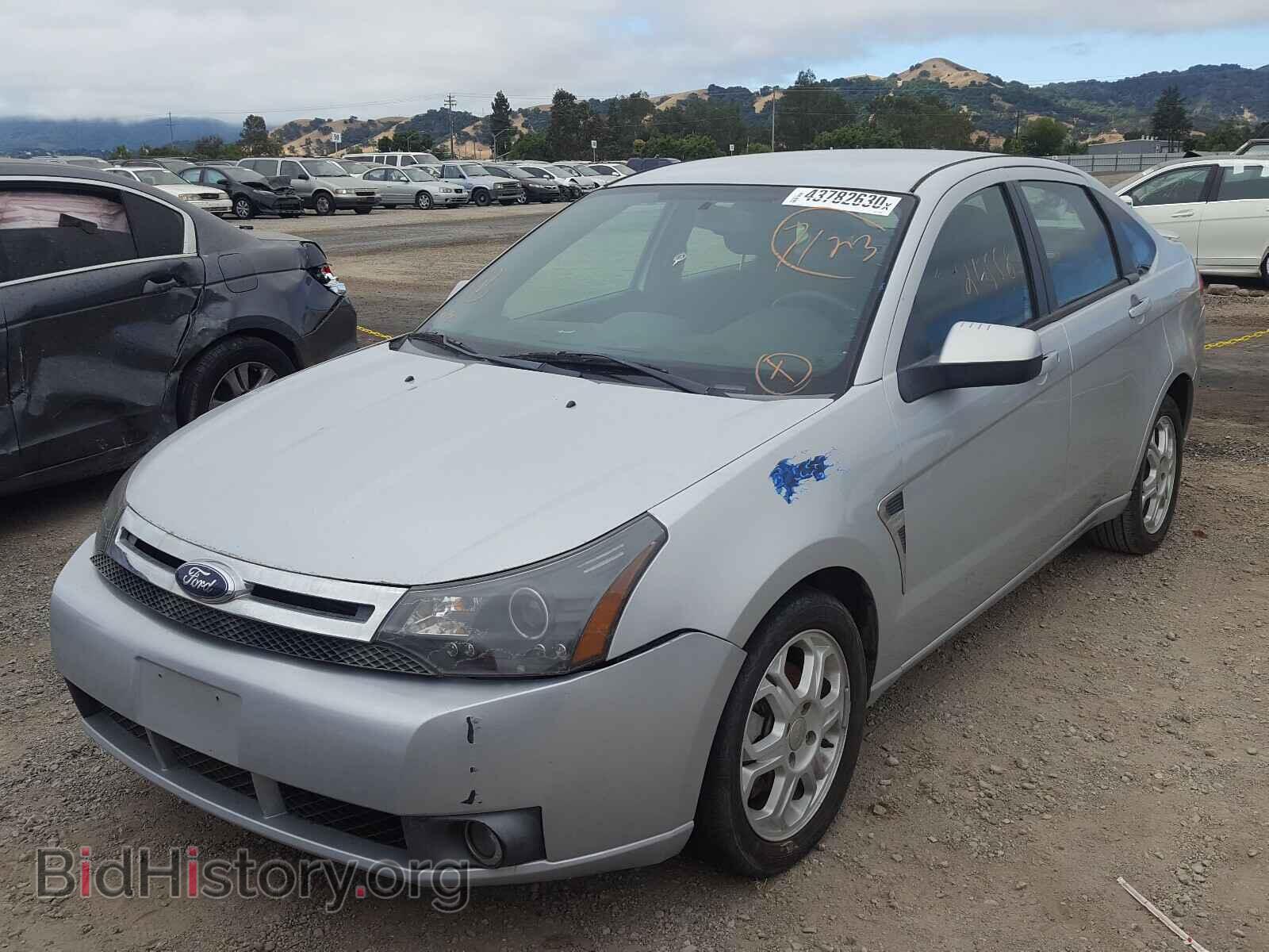 2008 FORD FOCUS - VIN: 1FAHP35N78W222599 - Фото 2