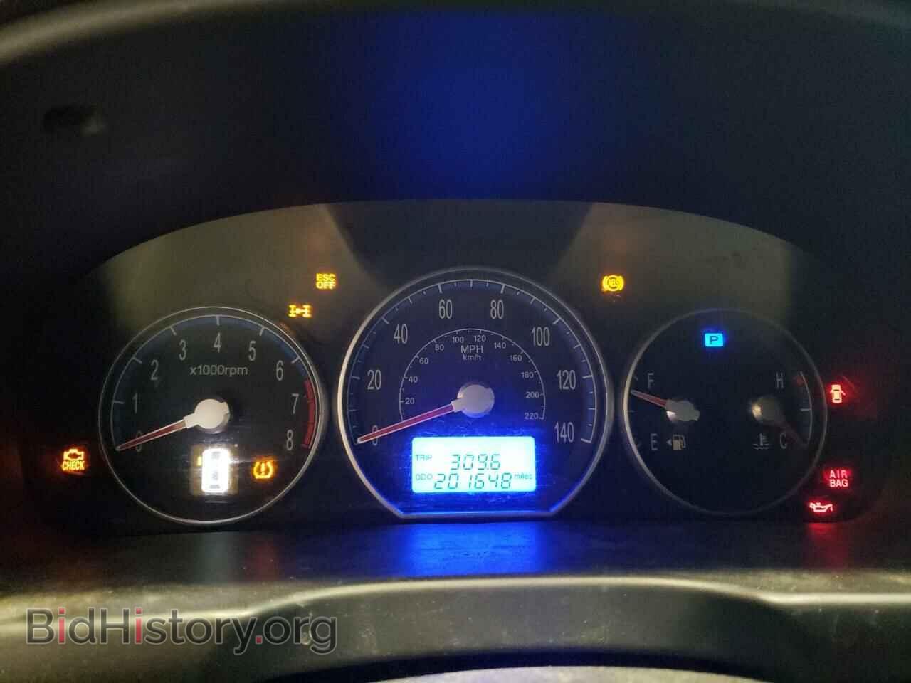 2008 HYUNDAI SANTA FE - VIN: 5NMSG73D38H200622 - Фото 9