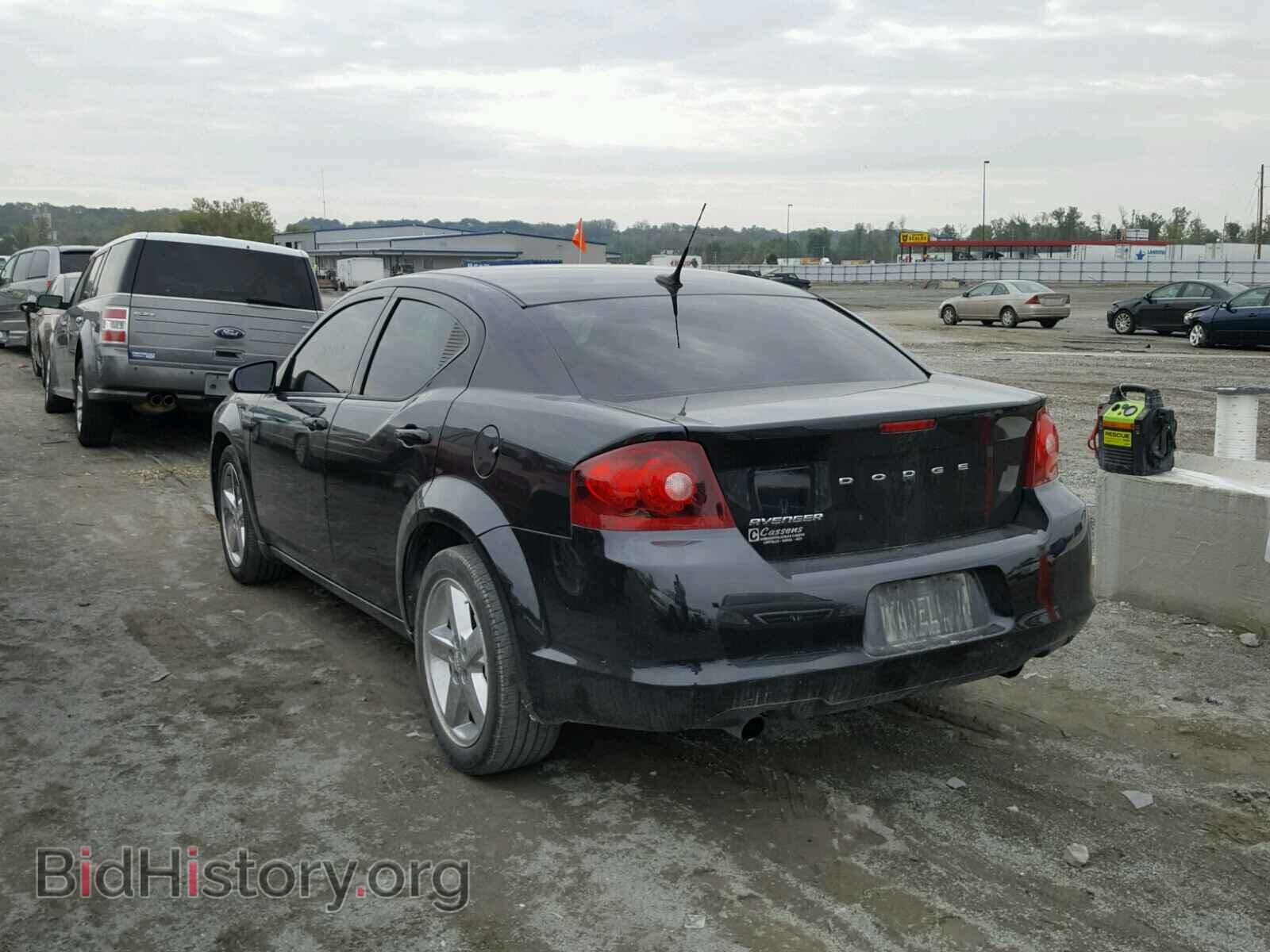 2011 DODGE AVENGER - VIN: 1B3BD2FG9BN524638 - Фото 3