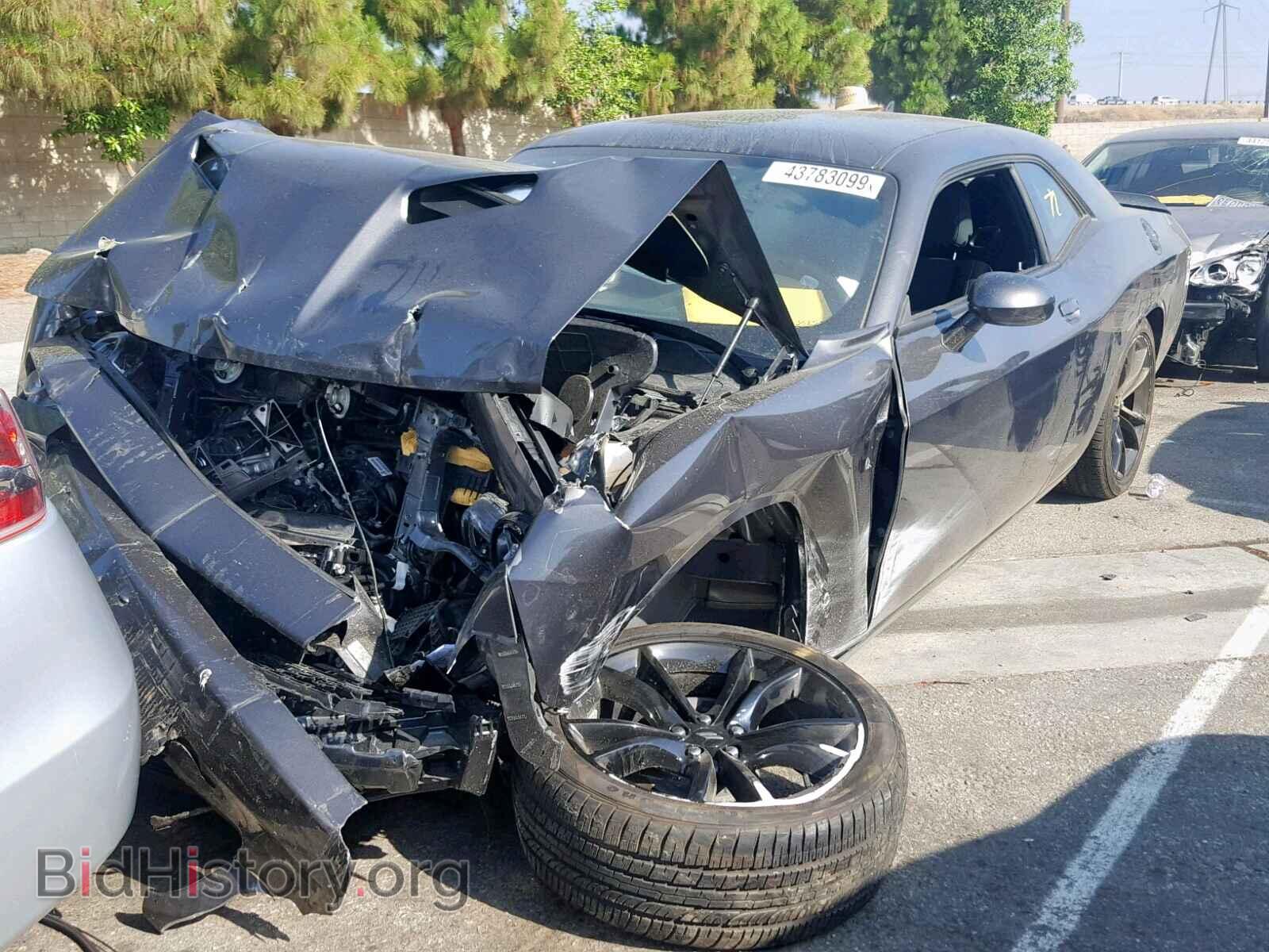2018 DODGE CHALLENGER - VIN: 2C3CDZAG1JH237700 - Photo 2