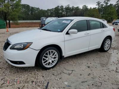 2013 Chrysler 200 Touring, white — VIN 1C3CCBBB2DN654834, Copart
