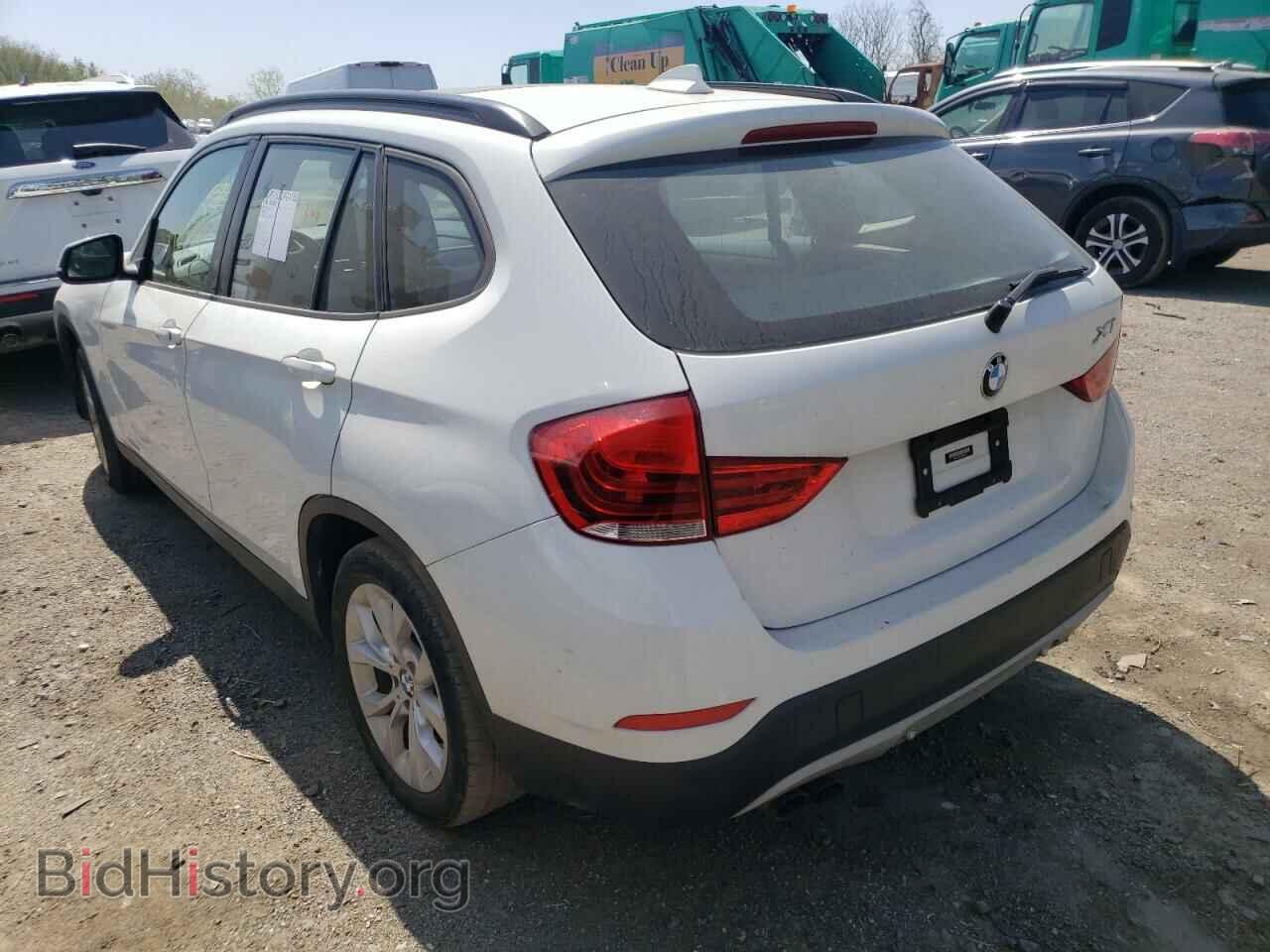 2014 BMW X1 - VIN: WBAVL1C59EVR93337 - Фото 3