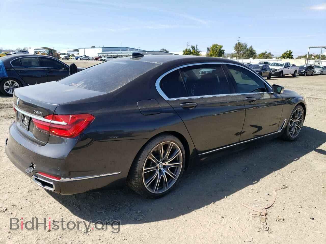 2016 BMW 7 SERIES - VIN: WBA7E2C53GG739090 - Фото 3