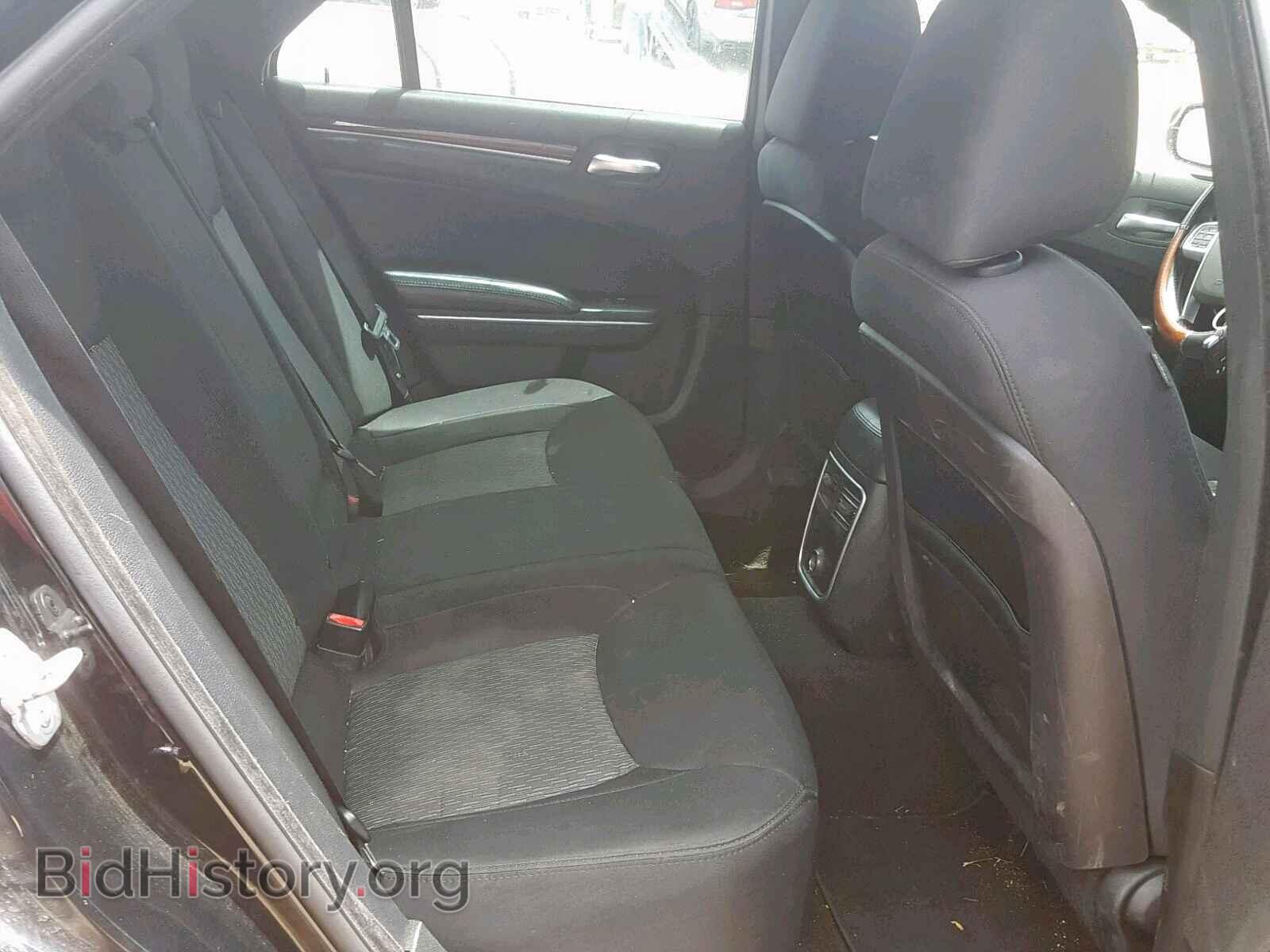 2012 CHRYSLER 300 - VIN: 2C3CCAAGXCH312918 - Фото 6