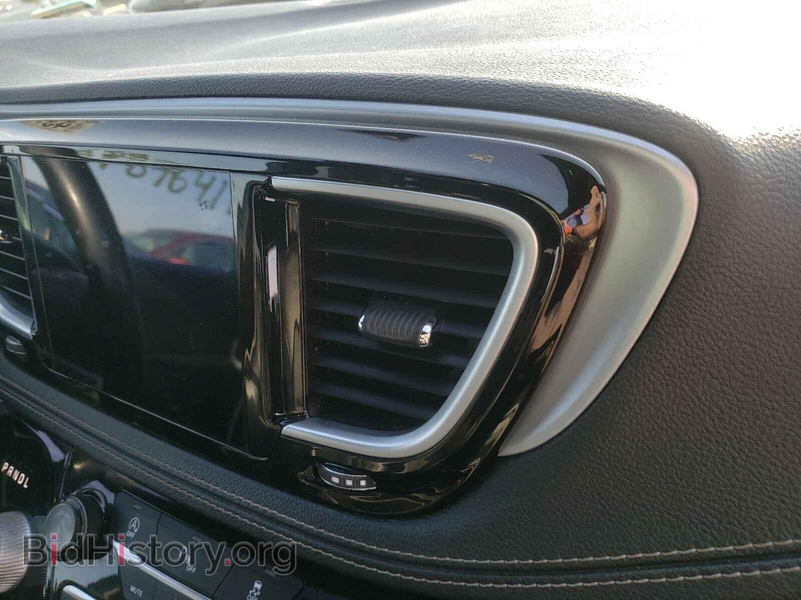 2019 CHRYSLER PACIFICA - VIN: 2C4RC1GG9KR738184 - Фото 9