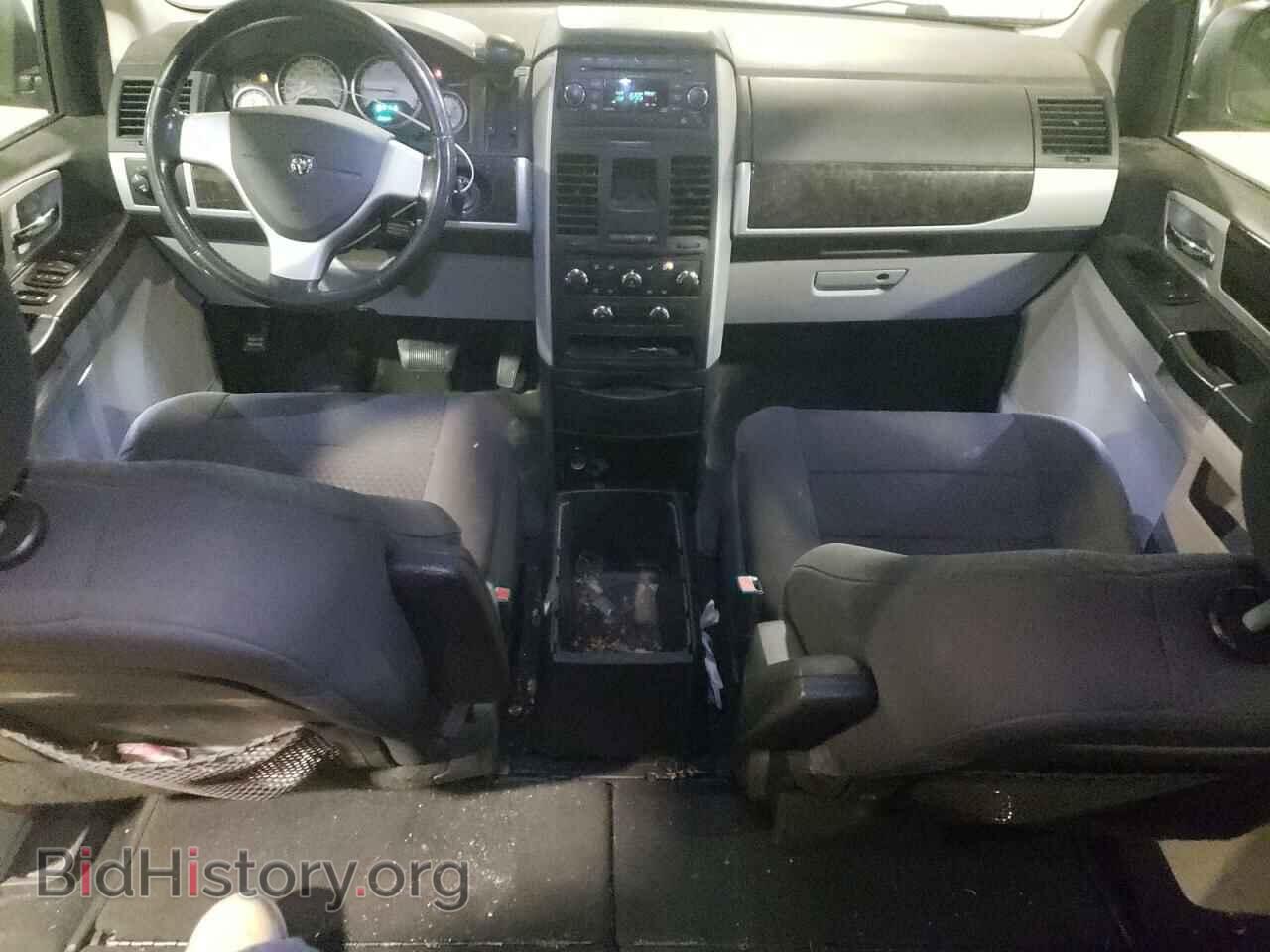 2010 DODGE CARAVAN - VIN: 2D4RN5D18AR219307 - Фото 8