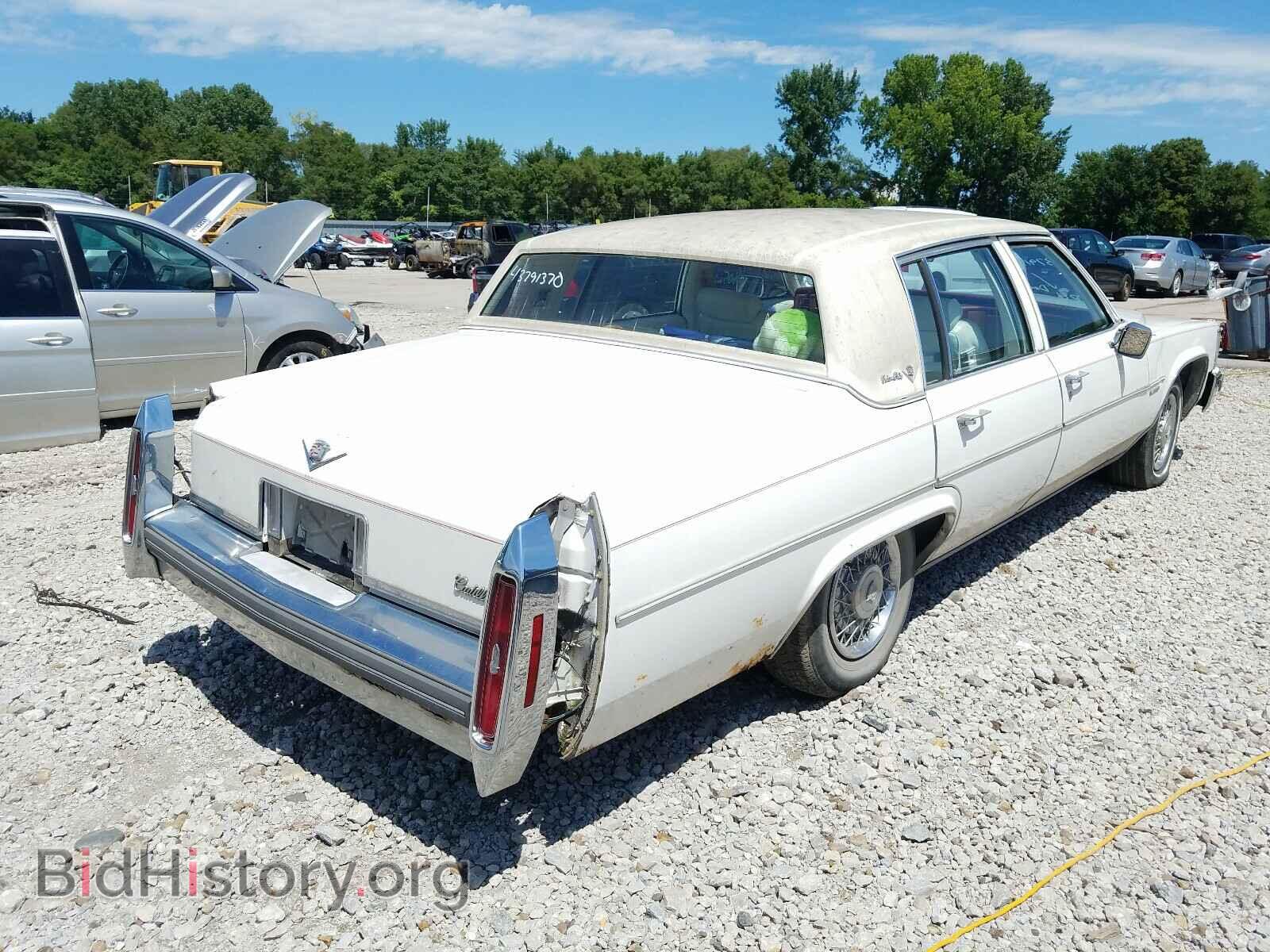 1981 CADILLAC DEVILLE - VIN: 1G6AD6992B9126651 - Photo 4