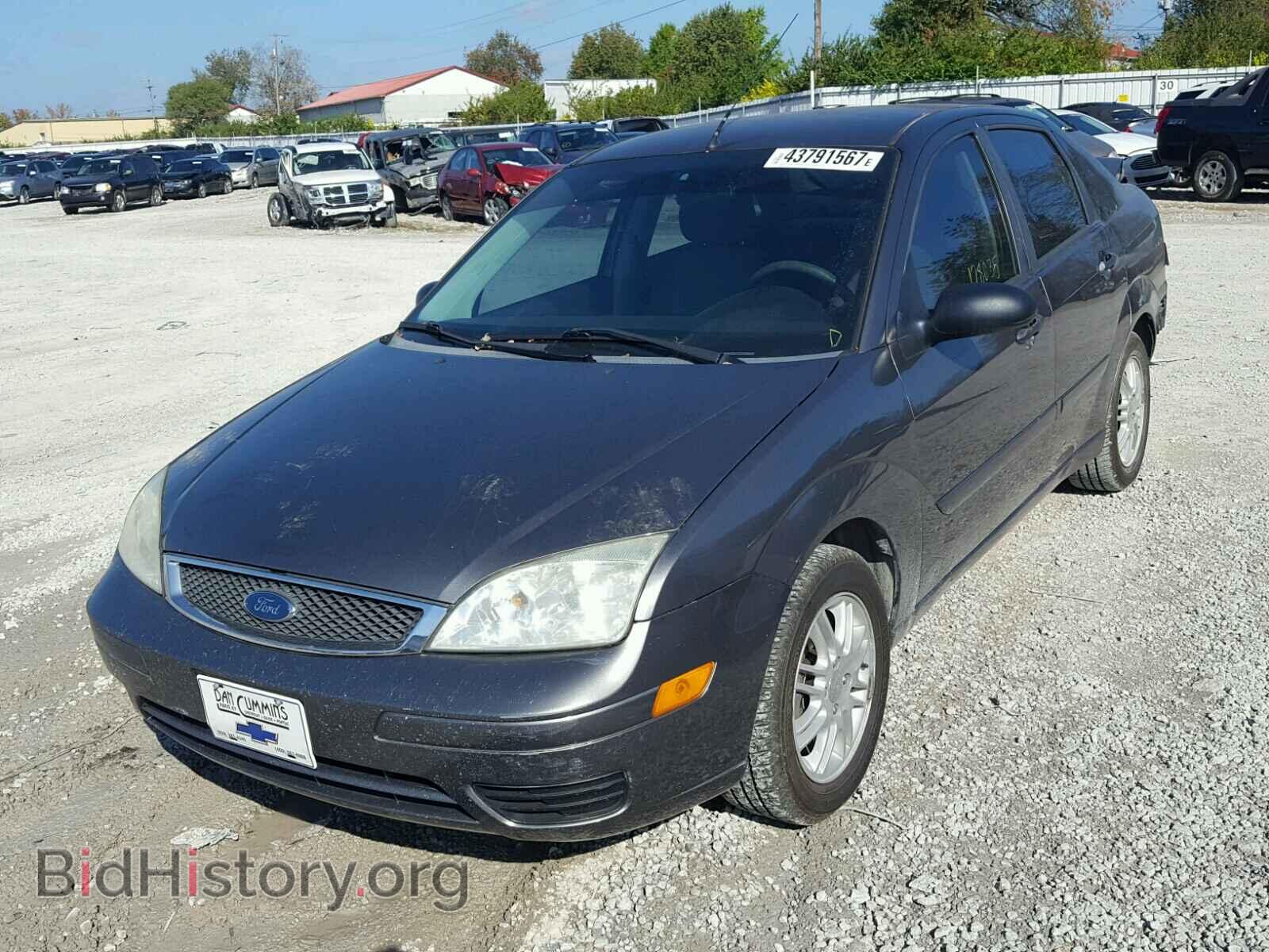 2006 FORD FOCUS - VIN: 1FAFP34N96W130125 - Фото 2