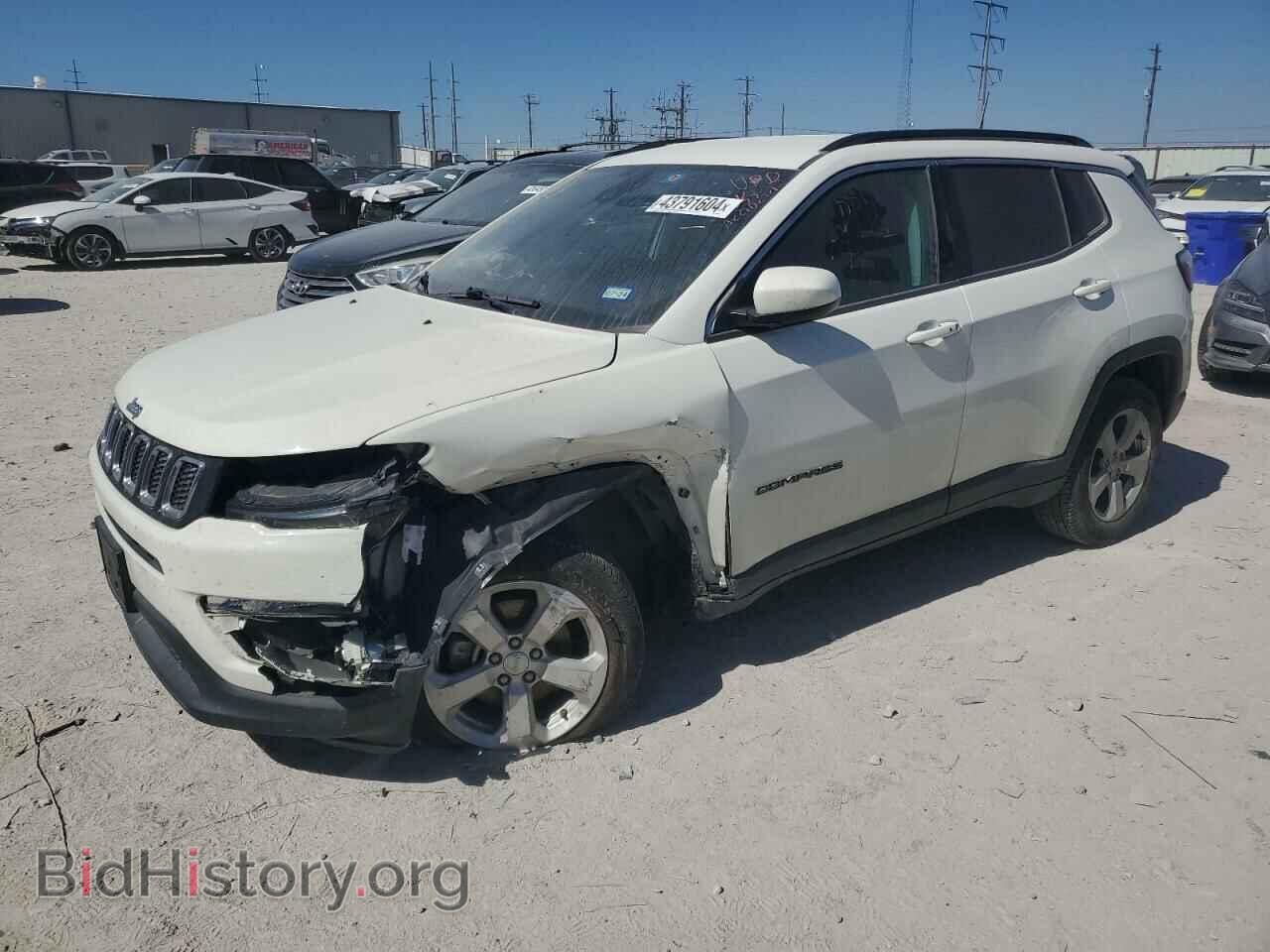 Фотография 3C4NJDBB3JT393103 - JEEP COMPASS 2018