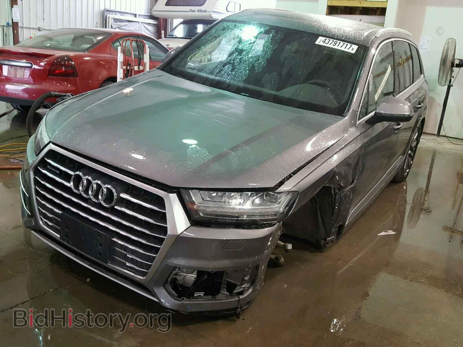 2017 AUDI Q7 - VIN: WA1LAAF76HD024712 - Фото 2