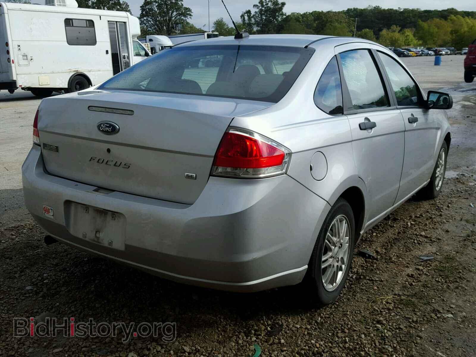 2009 FORD FOCUS - VIN: 1FAHP35N09W123141 - Фото 4