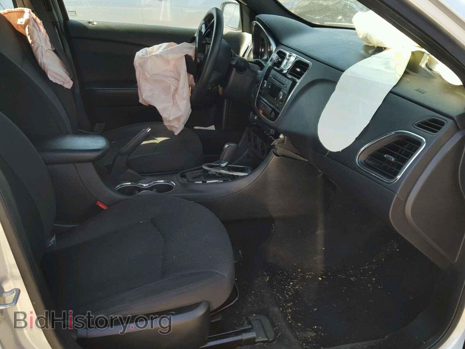 2012 CHRYSLER 200 - VIN: 1C3CCBAB2CN222938 - Фото 5