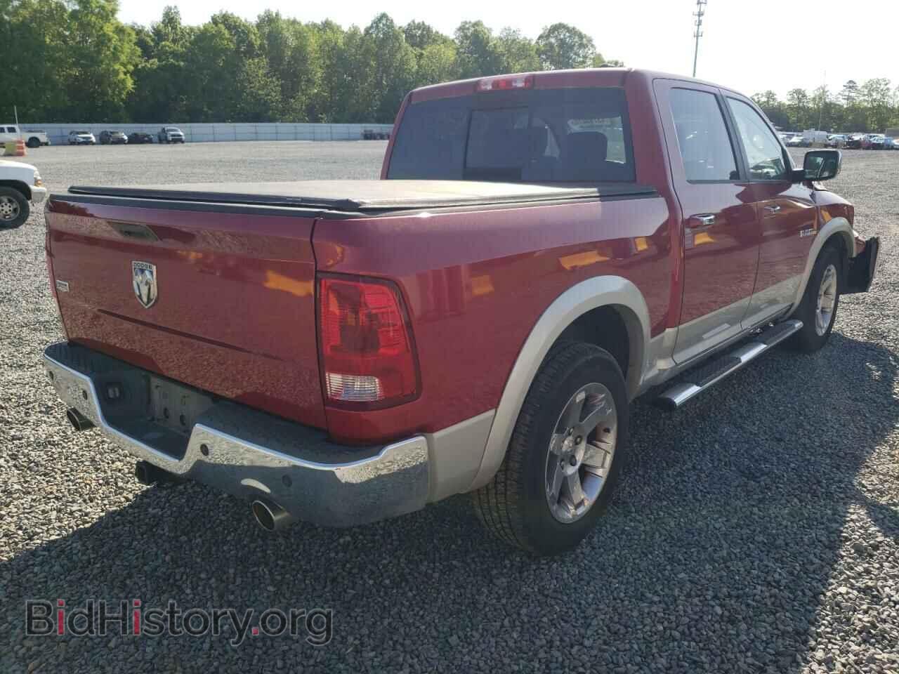 2010 DODGE RAM 1500 - VIN: 1D7RB1CT9AS245128 - Фото 4