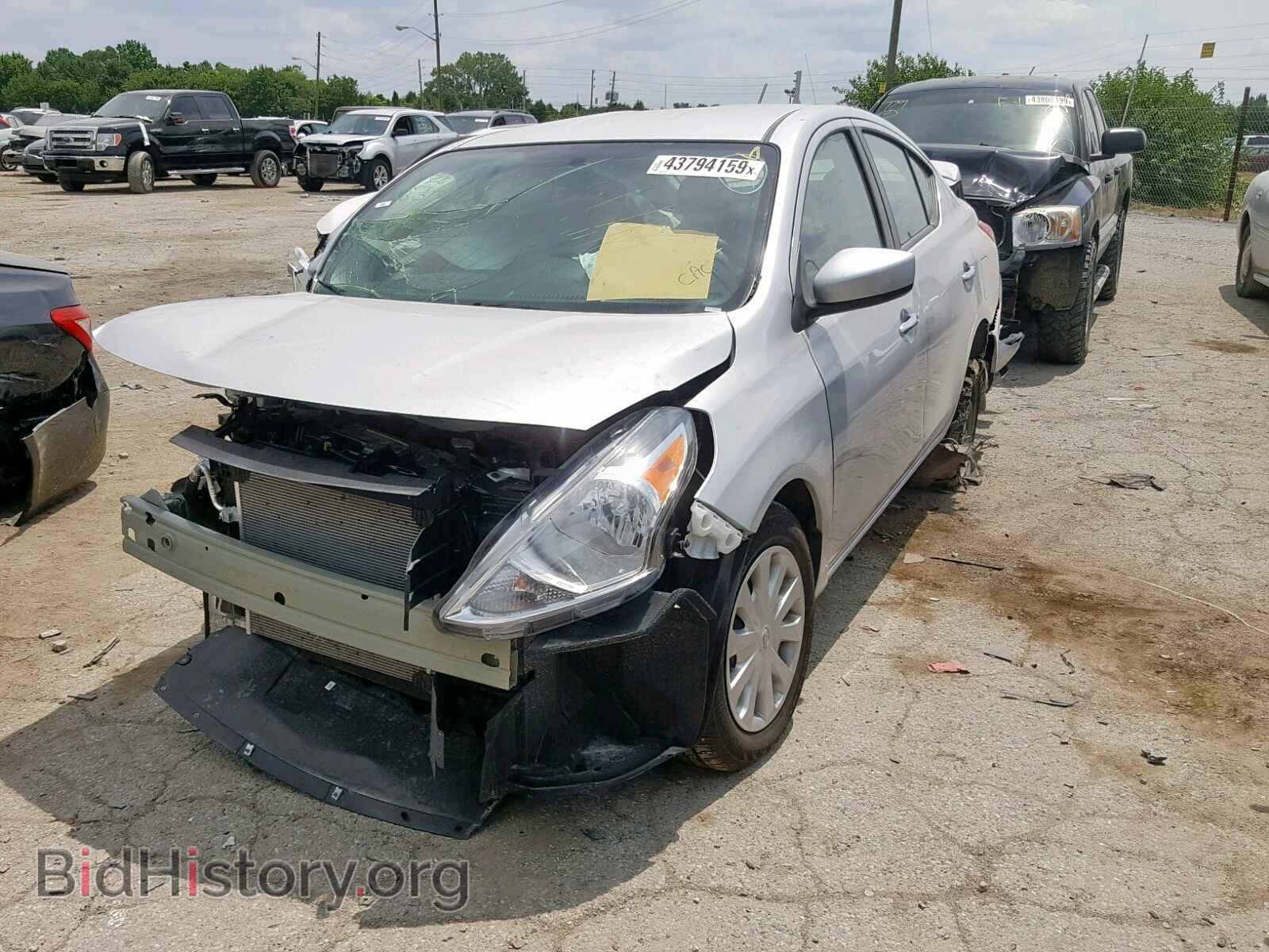 2019 NISSAN VERSA - VIN: 3N1CN7AP4KL863637 - Фото 2