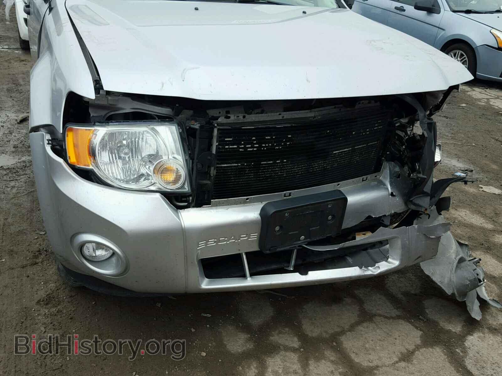 2011 FORD ESCAPE - VIN: 1FMCU9D75BKA37335 - Фото 9