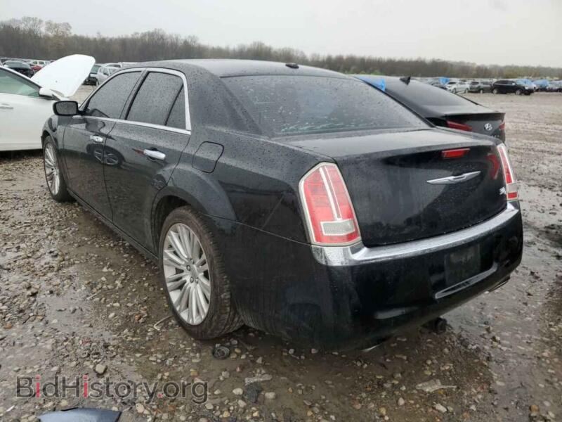 2012 Chrysler 300 (VIN 2C3CCAET4CH160965) — фото 2 из 12