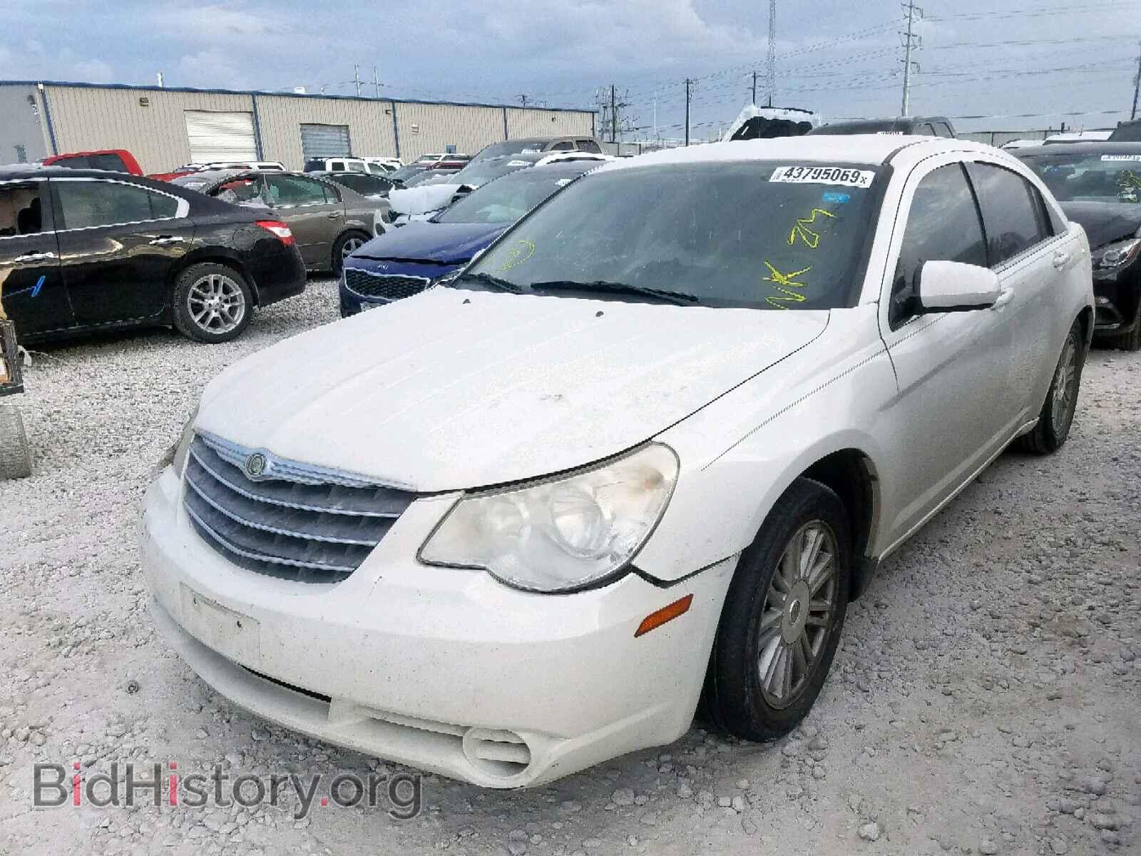 2009 CHRYSLER SEBRING - VIN: 1C3LC56B29N567244 - Фото 2