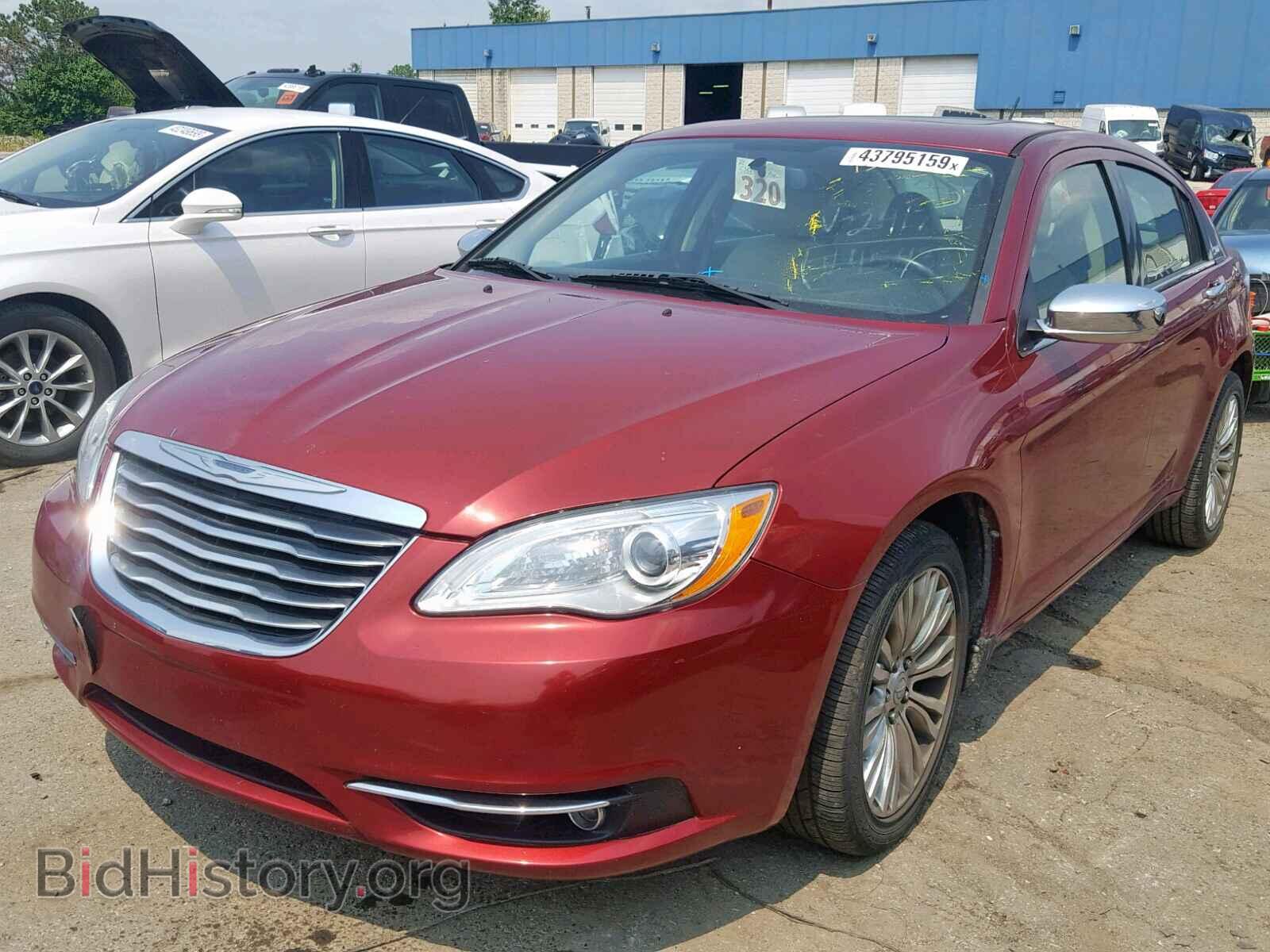2013 CHRYSLER 200 - VIN: 1C3CCBCG2DN724178 - Photo 2
