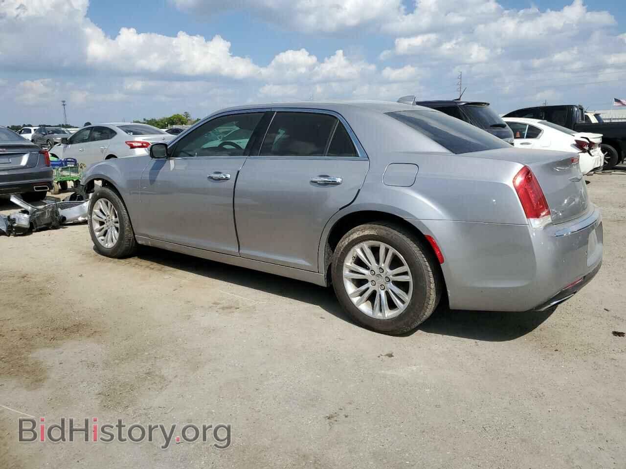 2016 CHRYSLER 300 - VIN: 2C3CCAEG3GH311223 - Фото 2