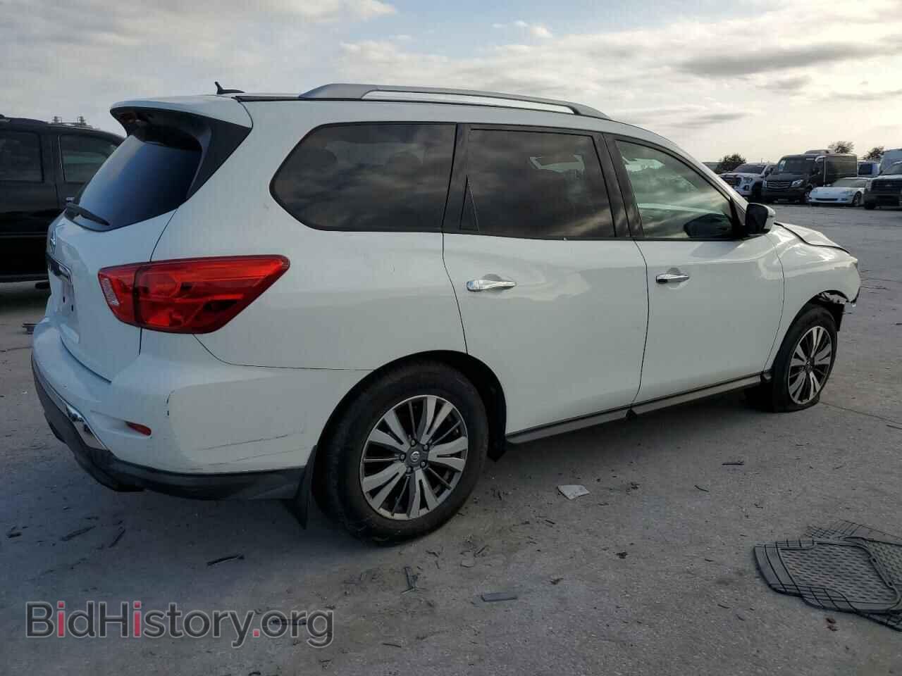 2017 NISSAN PATHFINDER - VIN: 5N1DR2MN3HC910093 - Фото 3