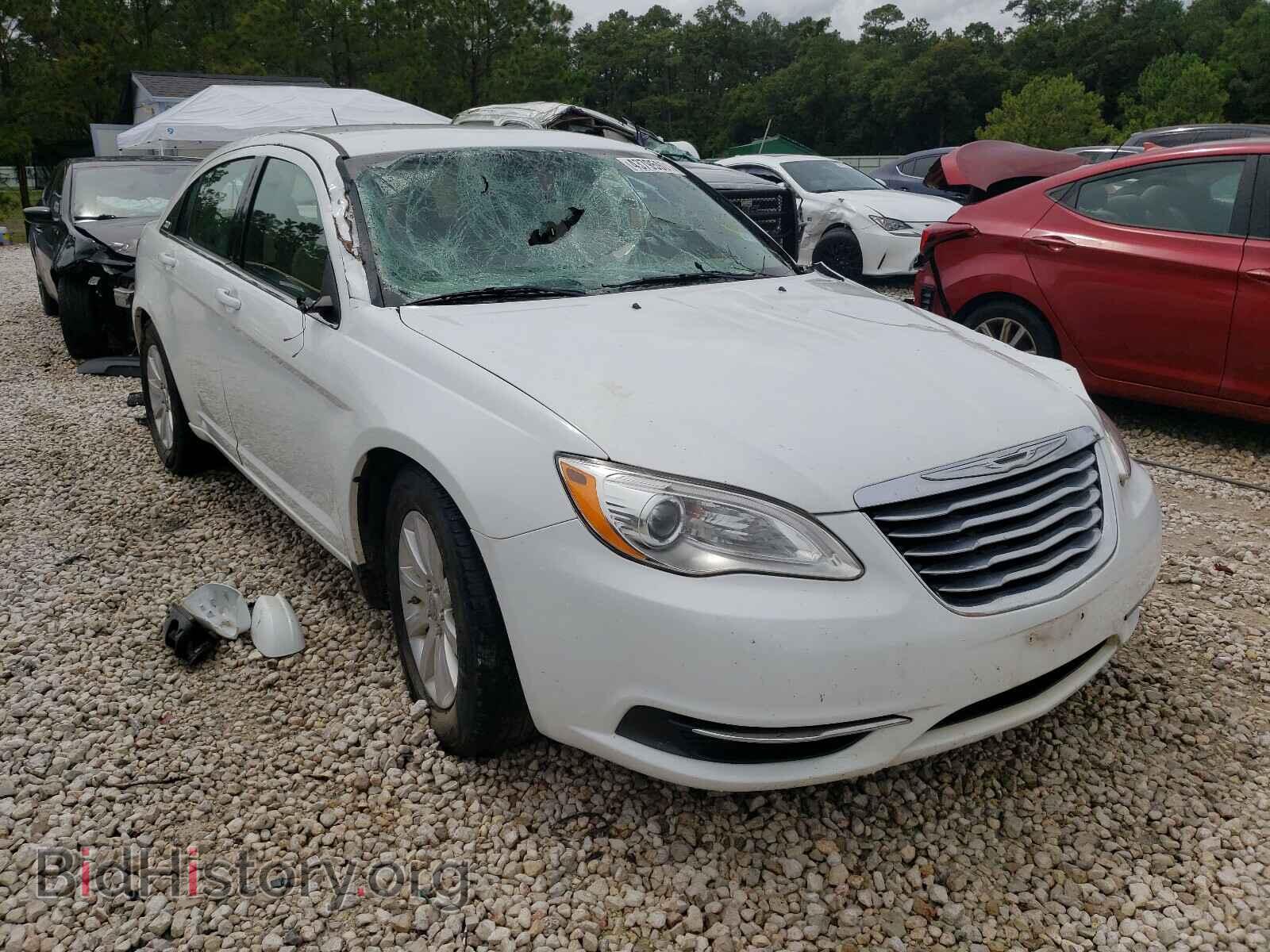 Photo 1C3BC1FG3BN620247 - CHRYSLER 200 2011