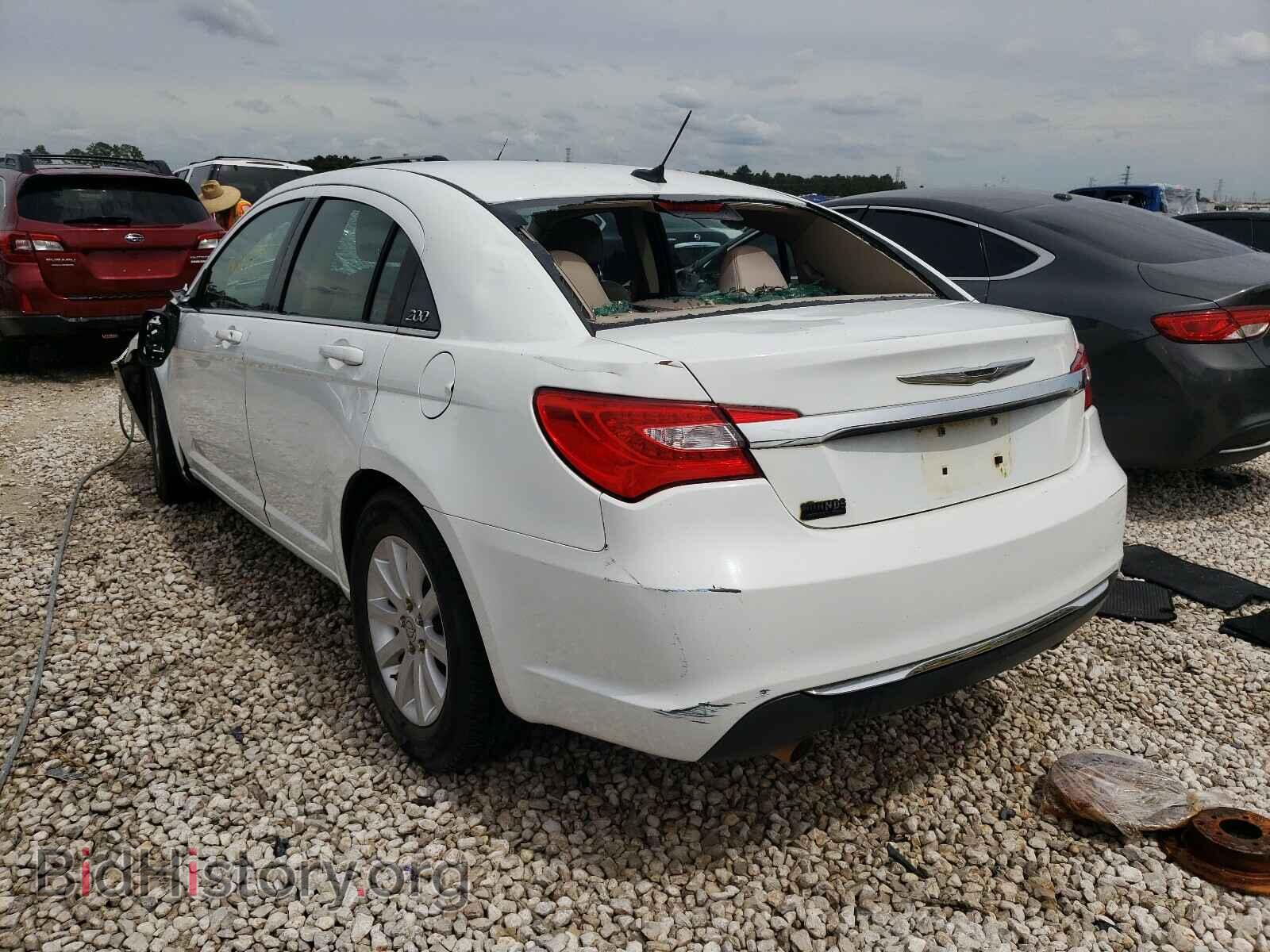 2011 CHRYSLER 200 - VIN: 1C3BC1FG3BN620247 - Фото 3