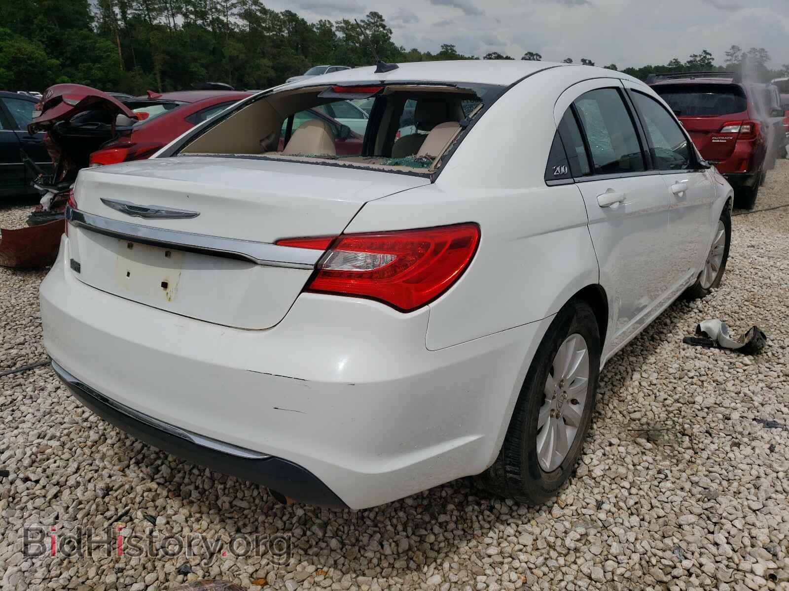 2011 CHRYSLER 200 - VIN: 1C3BC1FG3BN620247 - Фото 4
