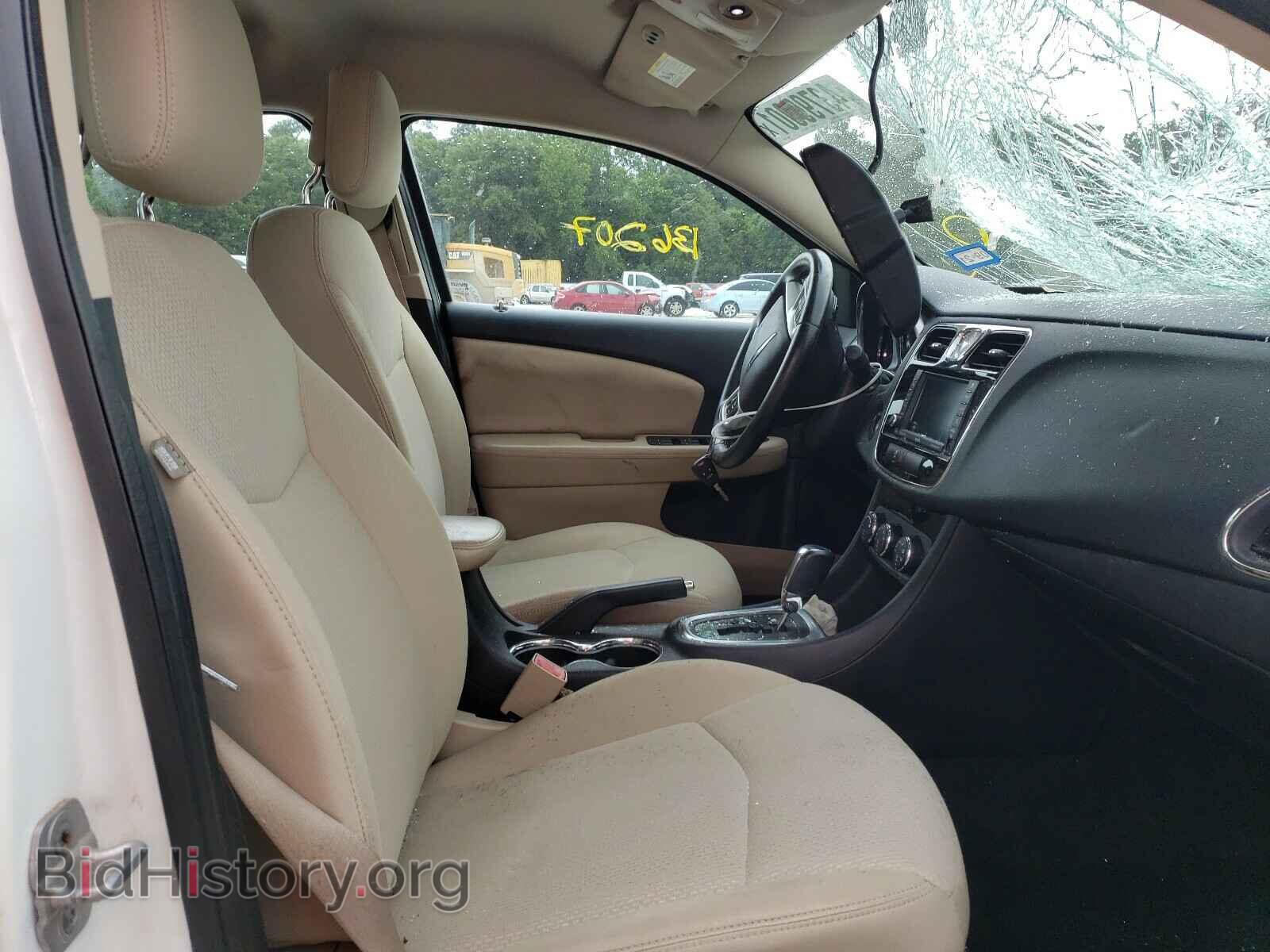 2011 CHRYSLER 200 - VIN: 1C3BC1FG3BN620247 - Фото 5