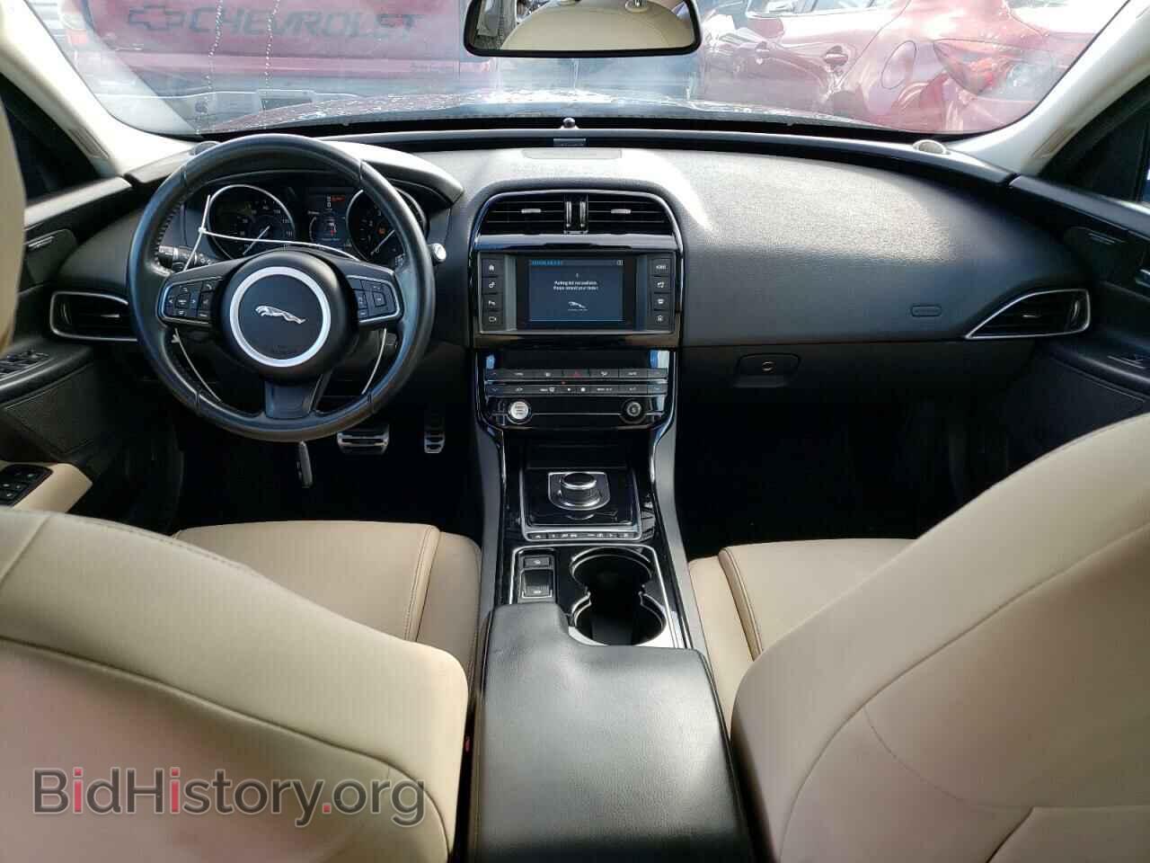 2017 JAGUAR XE - VIN: SAJAD4BG9HA976019 - Фото 8