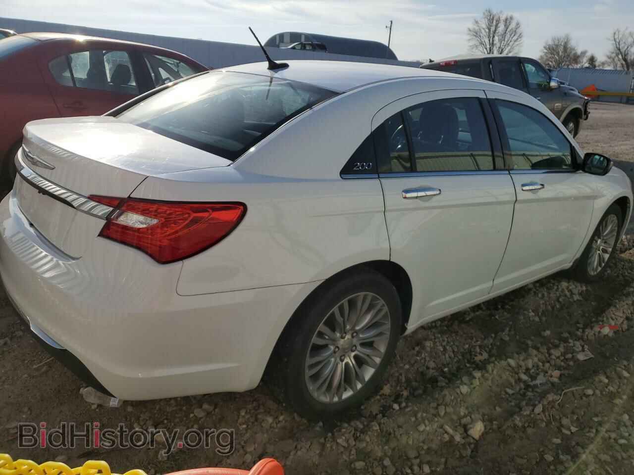 2012 CHRYSLER 200 - VIN: 1C3CCBCG1CN326880 - Фото 3