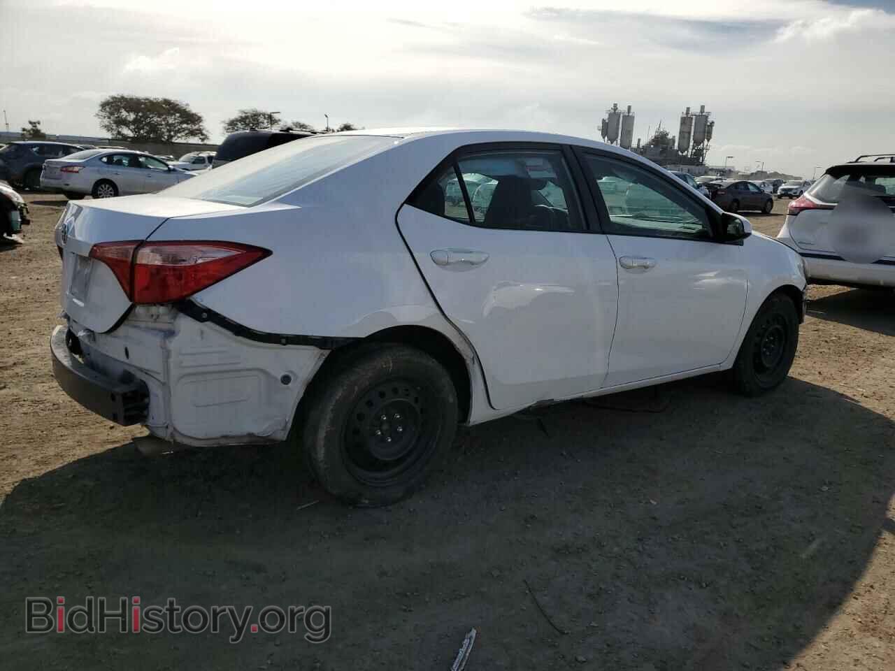 2017 TOYOTA COROLLA - VIN: 5YFBURHE6HP622007 - Photo 3