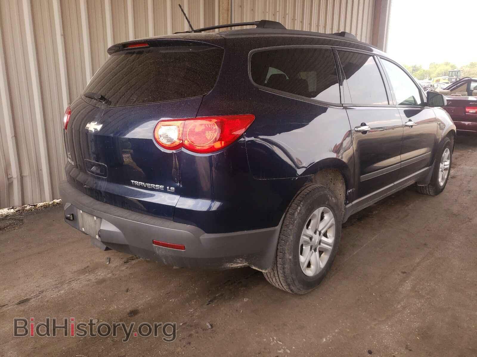 2009 CHEVROLET TRAVERSE - VIN: 1GNER13D49S174467 - Фото 4
