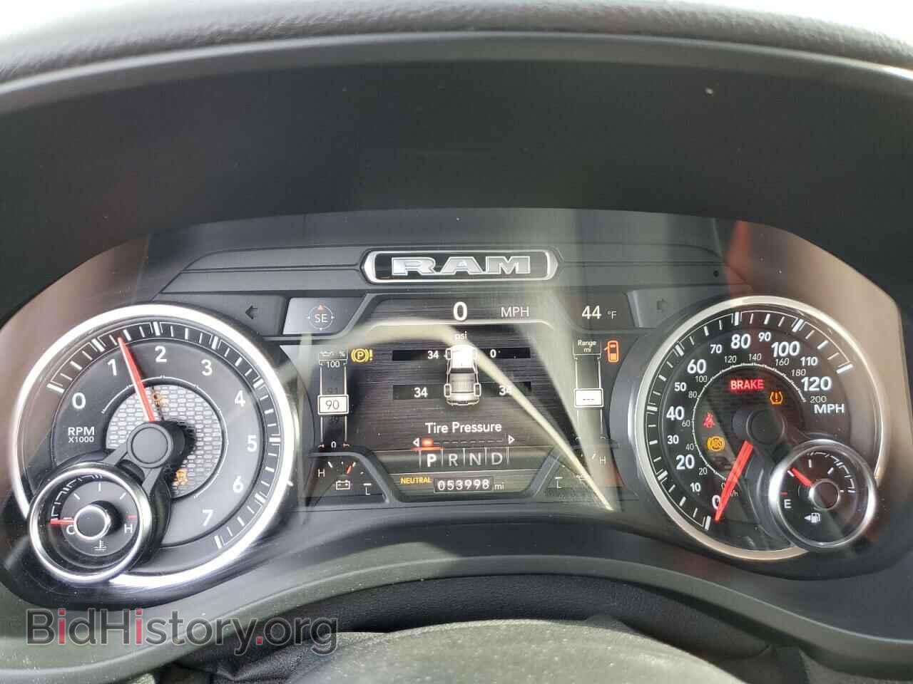 2020 RAM 1500 - VIN: 1C6SRFBT4LN334779 - Фото 9