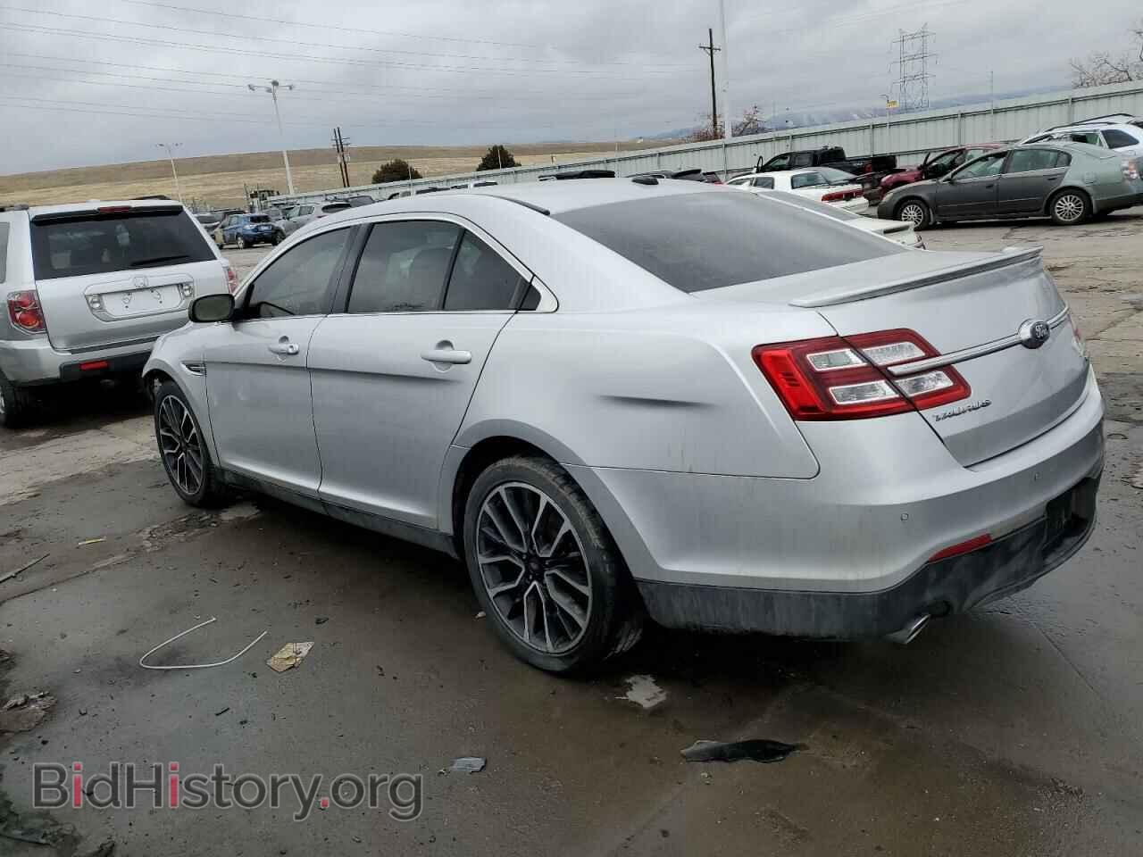 2018 FORD TAURUS - VIN: 1FAHP2J82JG128883 - Photo 2