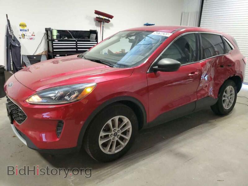 2022 Ford ESCAPE SE (VIN 1FMCU9G65NUA63221) — фото 1 из 14, Copart, повреждение: бок