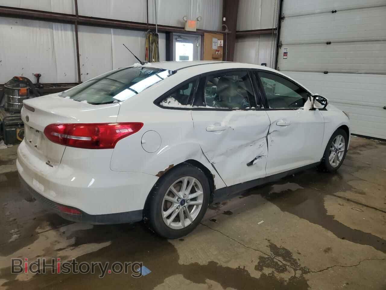 2016 FORD FOCUS - VIN: 1FADP3F22GL316389 - Фото 3