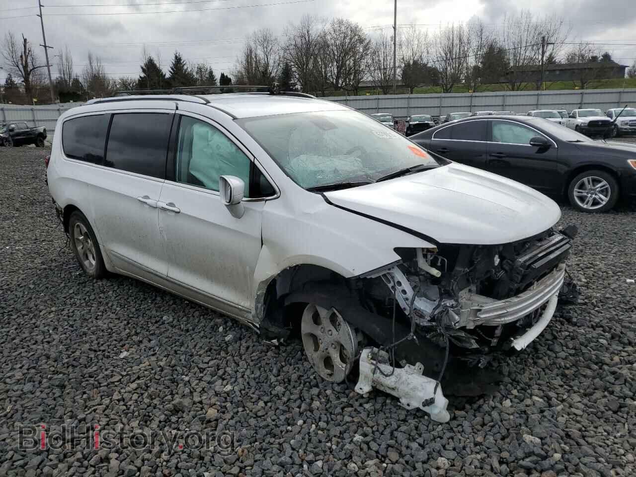 2017 CHRYSLER PACIFICA - VIN: 2C4RC1EG6HR577465 - Фото 4