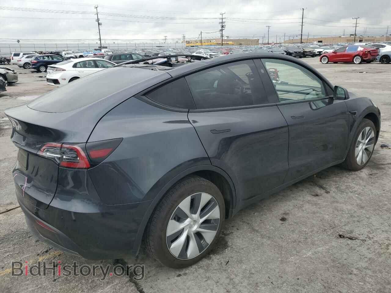 2024 TESLA MODEL Y - VIN: 7SAYGDED5RF027164 - Фото 3