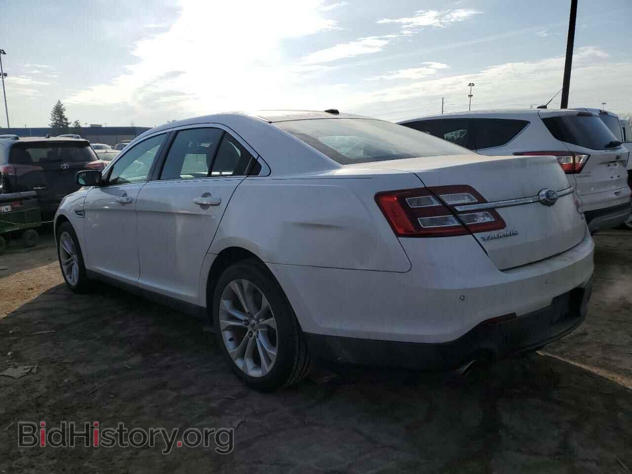 2013 FORD TAURUS - VIN: 1FAHP2H82DG174675 - Фото 2