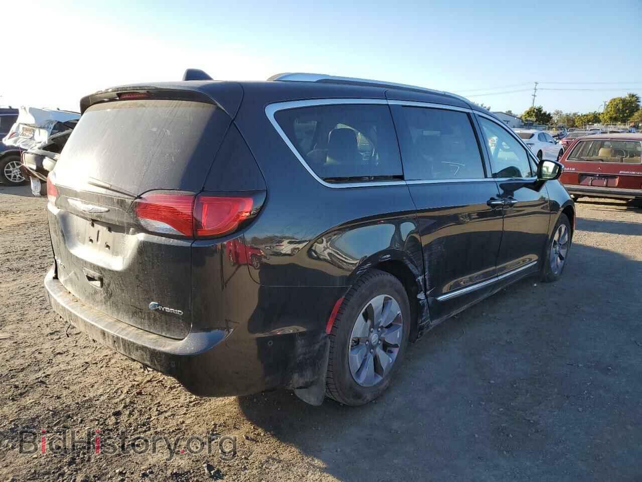 2018 CHRYSLER PACIFICA - VIN: 2C4RC1N78JR212792 - Фото 3