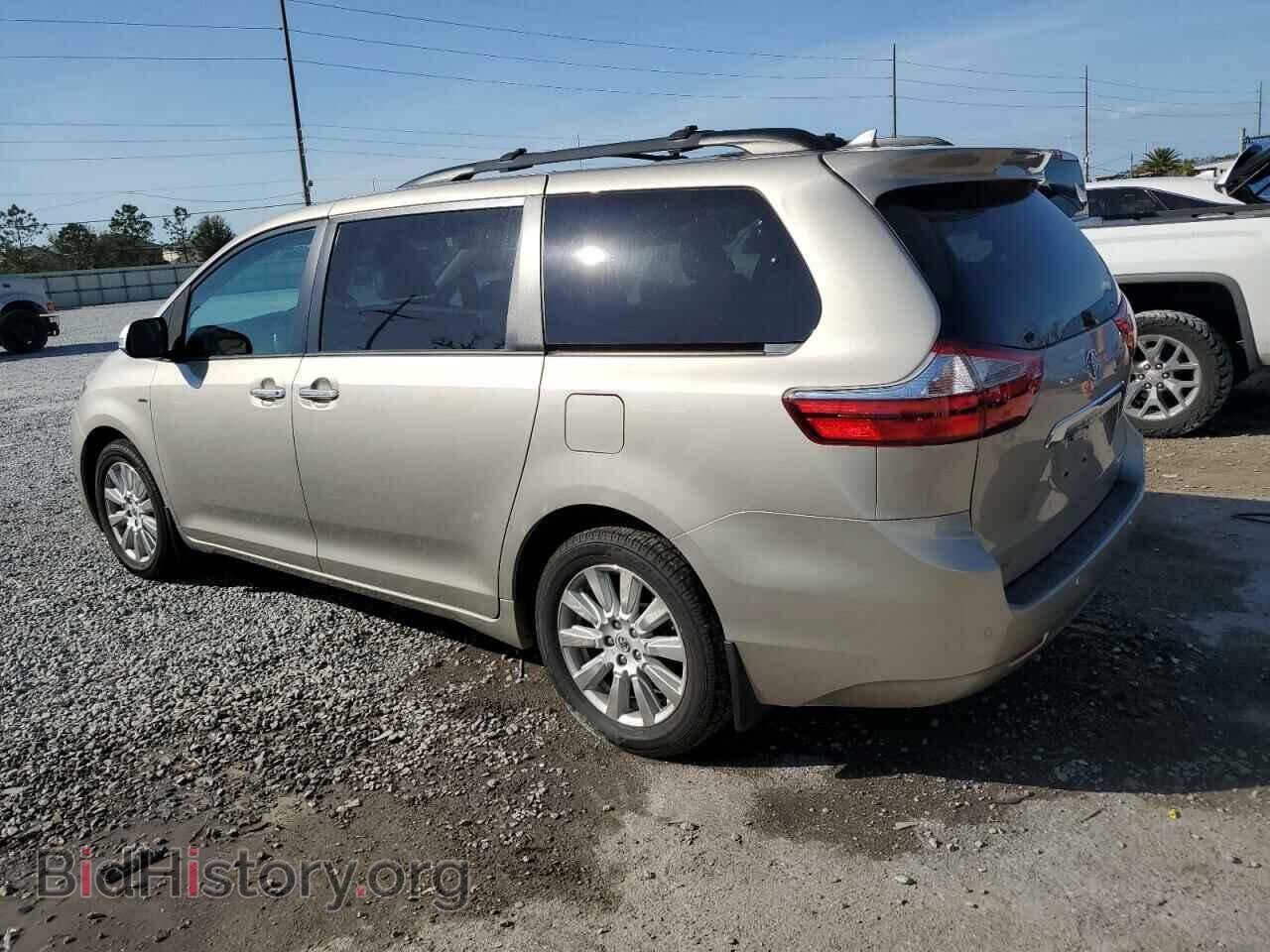 2017 TOYOTA All Models - VIN: 5TDDZ3DC6HS153746 - Фото 2
