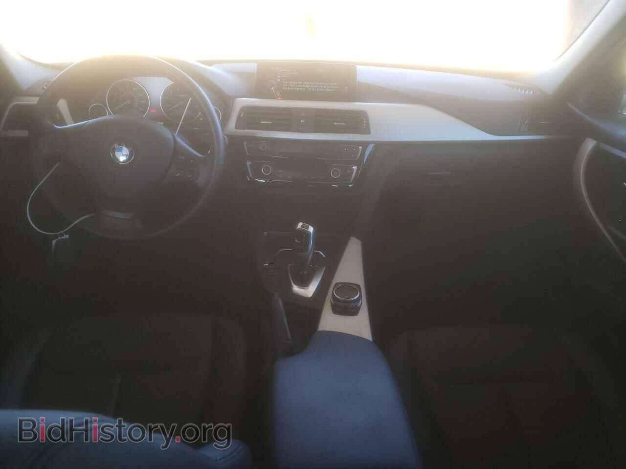 2016 BMW 3 SERIES - VIN: WBA8E1G59GNU12150 - Фото 8