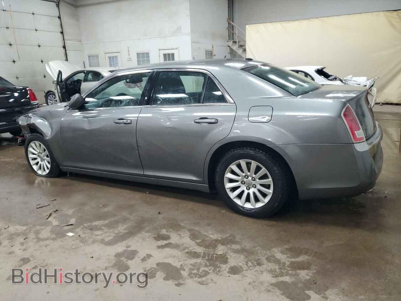 2012 CHRYSLER 300 - VIN: 2C3CCAAG1CH201027 - Фото 2