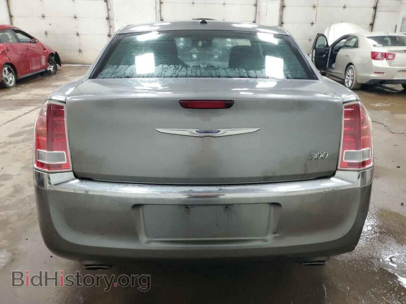 2012 Chrysler 300 (VIN 2C3CCAAG1CH201027) — фото 6 из 13